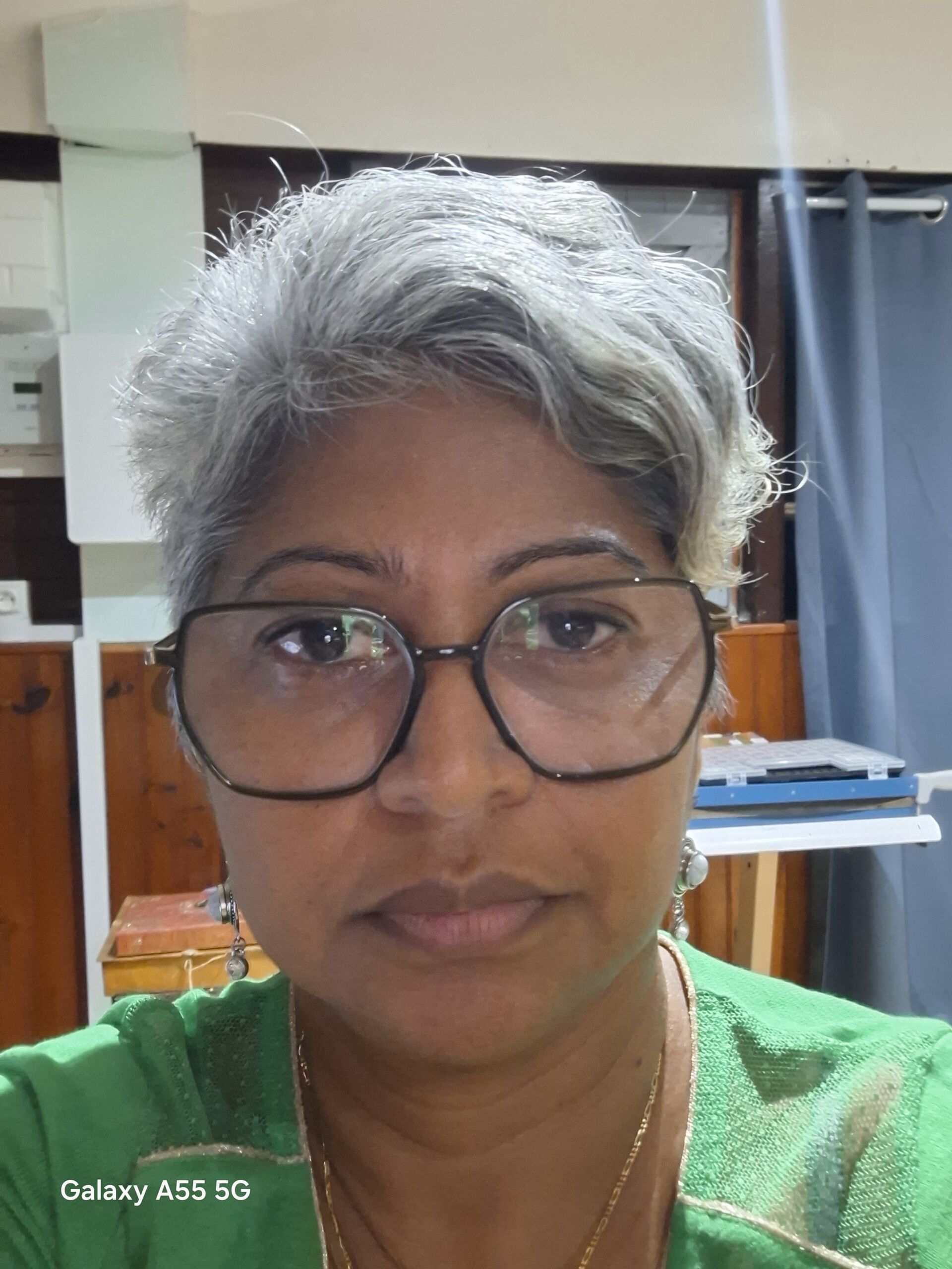 isabelle.anandy974@gmail.com